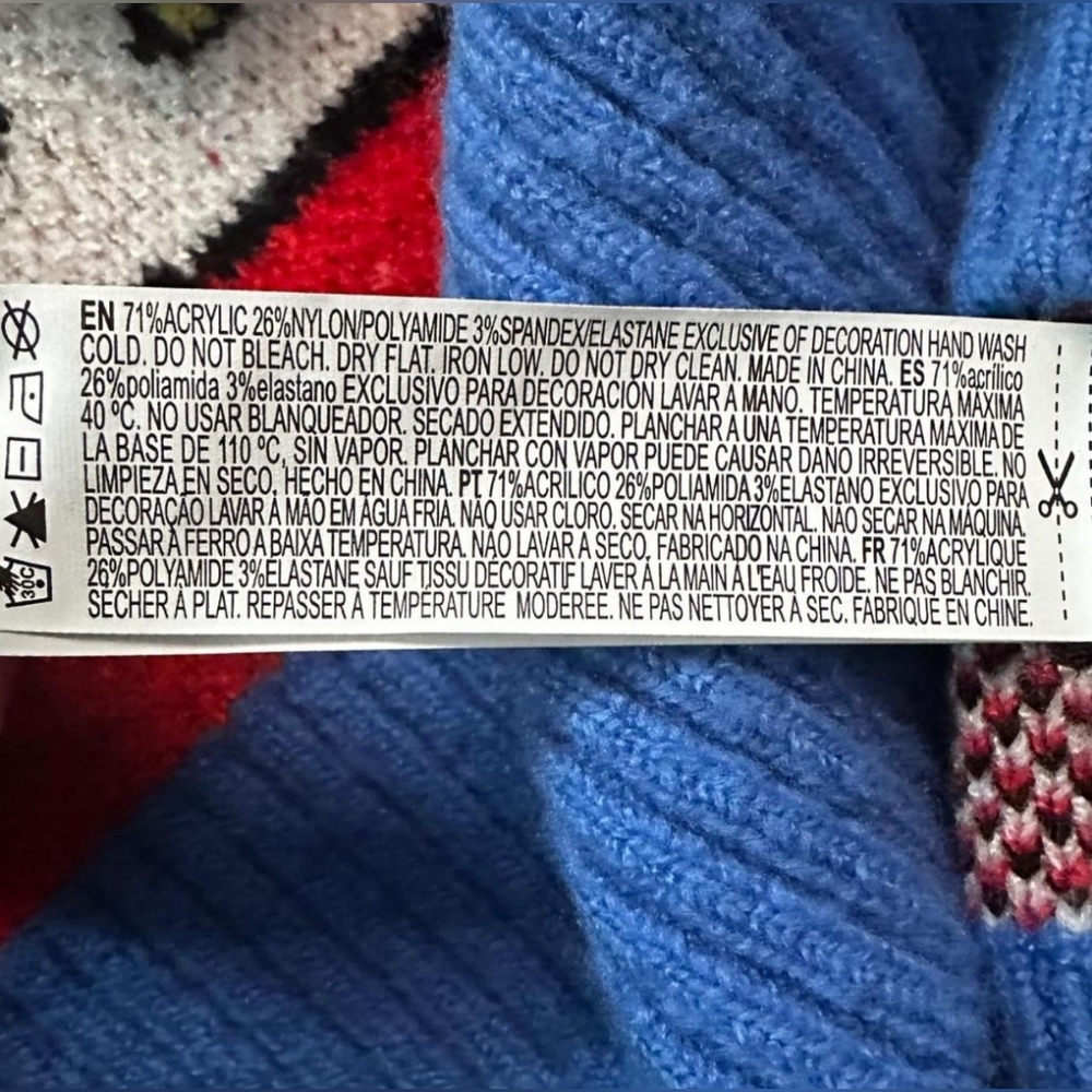 Forever 21 RARE Hello Kitty and Friends Sweater. Limied Edition. Like New NWOT - Picture 6 of 6